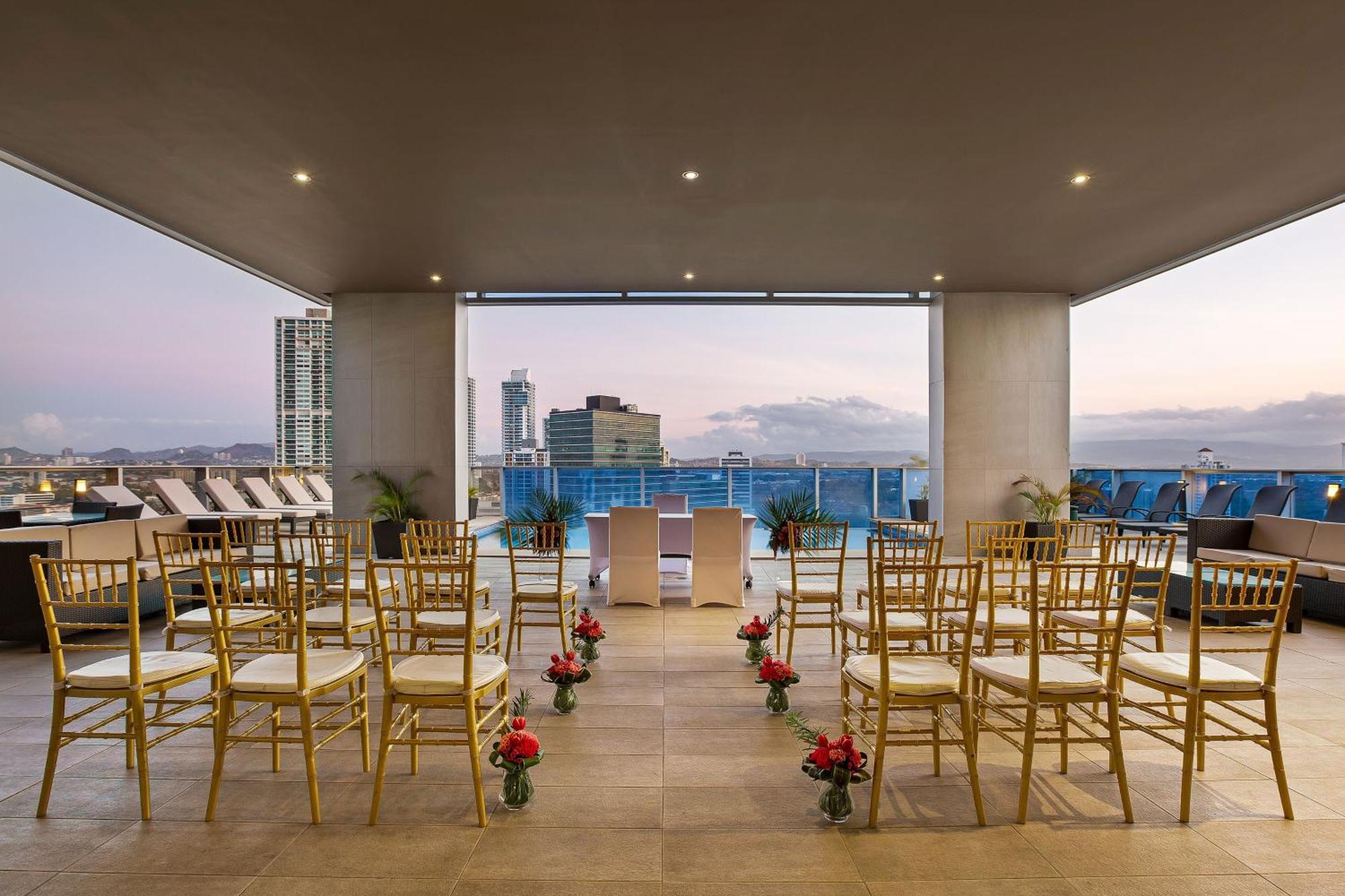 The Westin Panama Hotel Exterior photo
